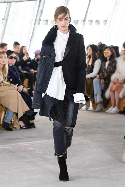 Look 31
